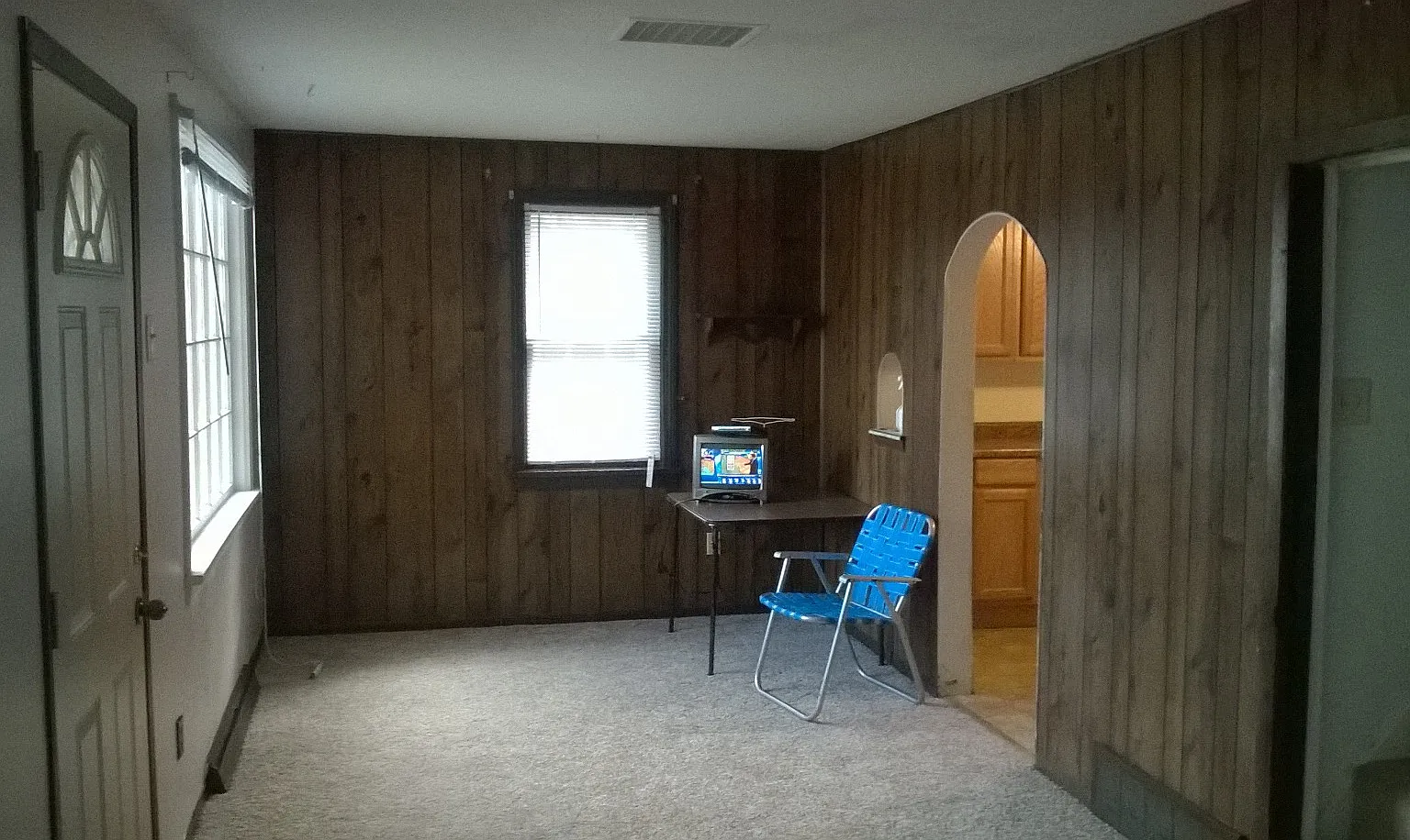 2-Bedroom 2-Bathroom Single-Family w/ Yard — Photo 4