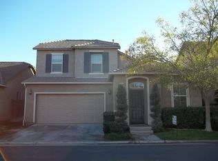 618 W Milano Ln, Clovis, CA