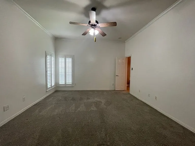408 Hideaway Ct — Photo 21