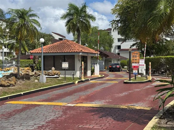 8255 SW 152nd Ave #E-410, Miami, FL 33193