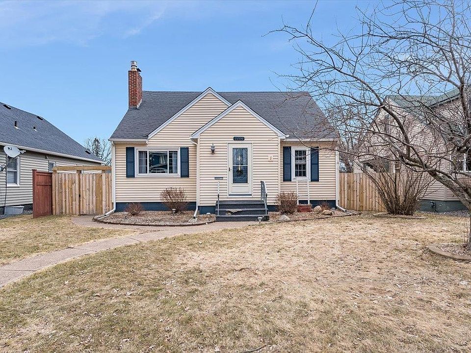 2206 Hammond Ave, Superior, WI 54880 Zillow