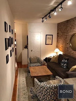 Rented by Bond New York | media 2