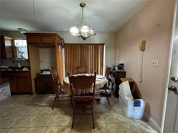3rd image of 1345 Chickasaw Ave