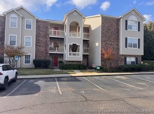 2705 Preston Woods Ln APT 3, Fayetteville, NC 28304