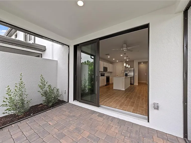 27906 Radiant Ct — Photo 21