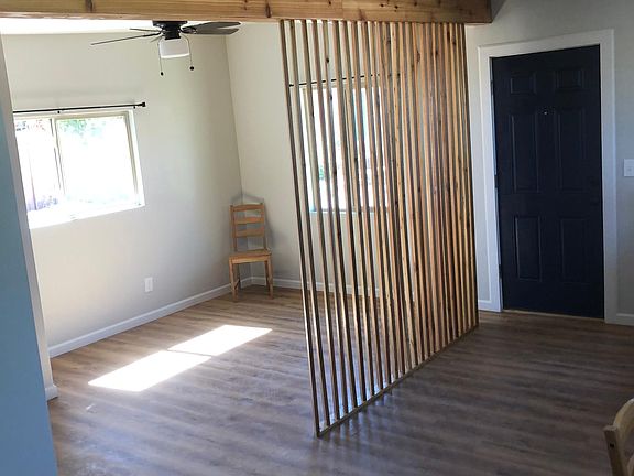 2nd image of 349 E Clarendon Ave #1