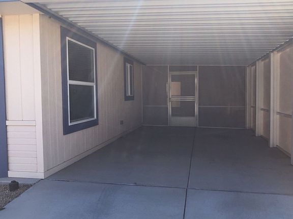 2nd image of 5571 E 34th Ln