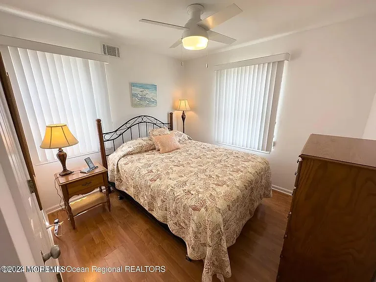 1707R Baltimore Ave — Photo 8