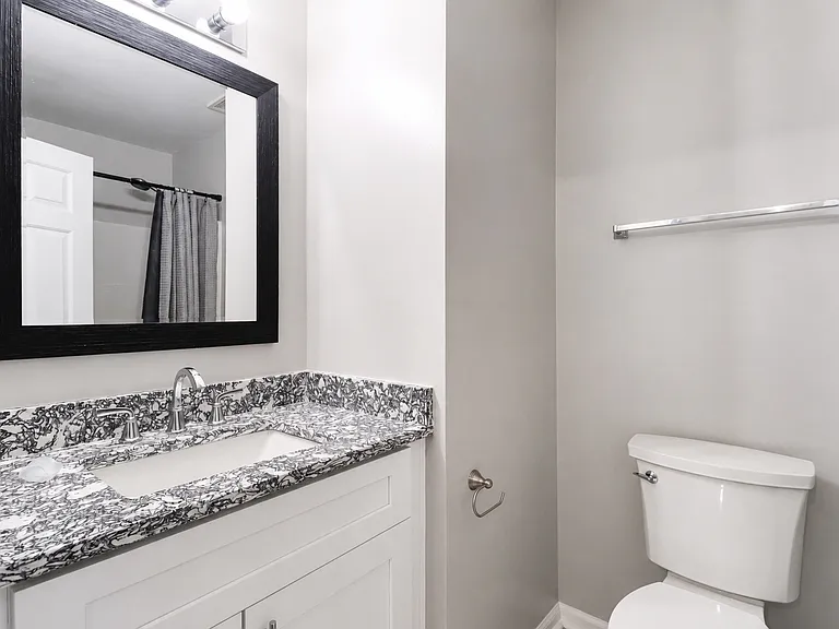 17819 Delmas Dr — Photo 23