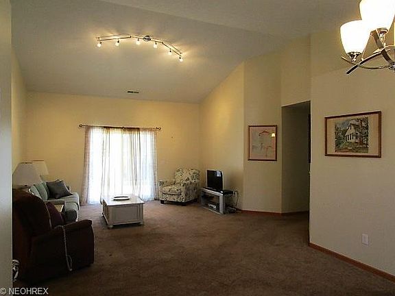 4th image of 3240 Foxford Ct