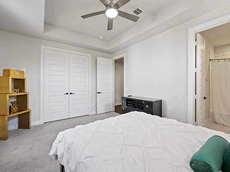 4235 Allen St — Photo 18