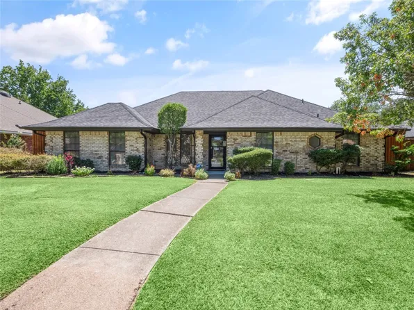 3940 Camino Dr, Plano, TX 75074