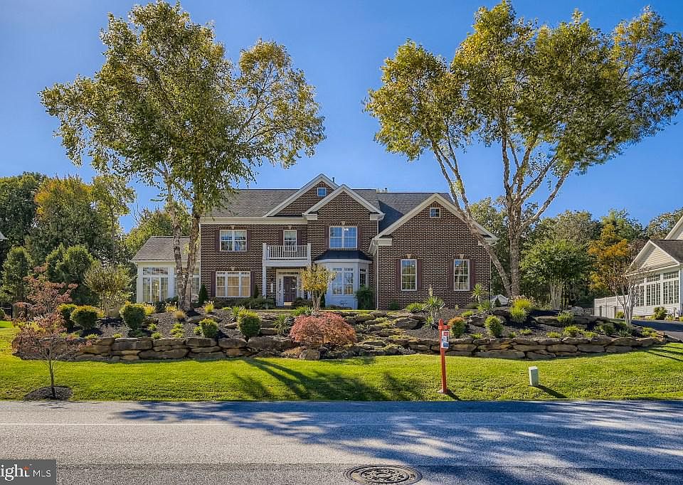 1st image of 1517 Devere Dr