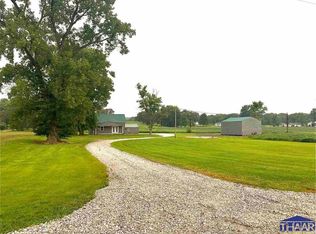 6886 W Darwin Ferry Dr, Terre Haute, IN 47802