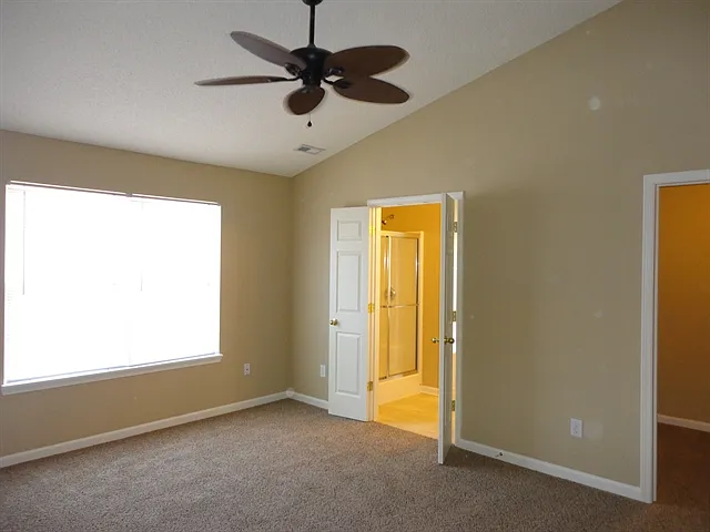1120 Sassafras Trl — Photo 7