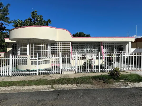 Urb Villas De Rio Grande Ak 24 Calle #30, Rio Grande, PR 00745