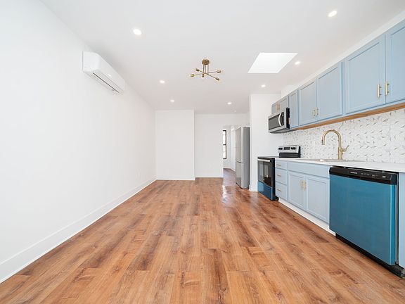 2nd image of 1179 Dean St #C