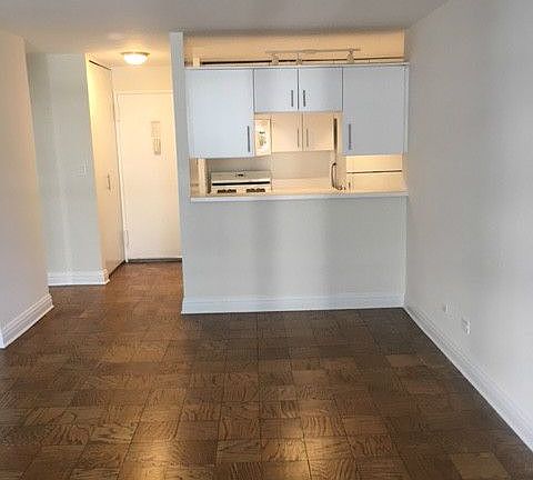 2nd image of 400 E 71st St APT 8K