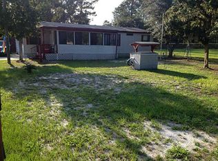 43715 Dixie Dr, Paisley, FL 32767