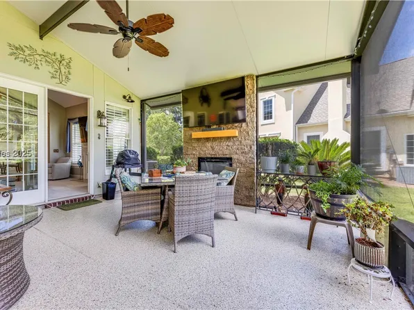 300 Persimmon Cir, Hardeeville, SC 29927