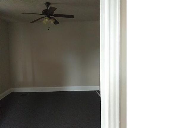 3rd image of 3451 Hudson Ave