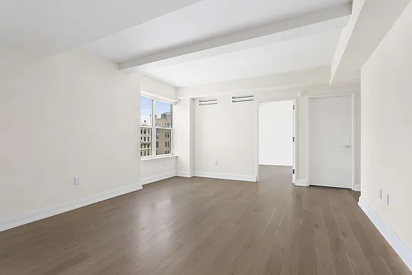 Rented by Compass | media 23