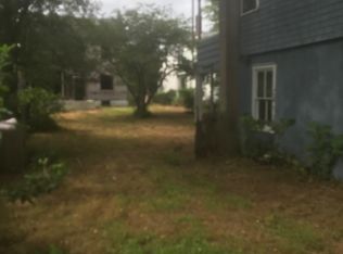 636 Sanhican Dr, Trenton, NJ 08618