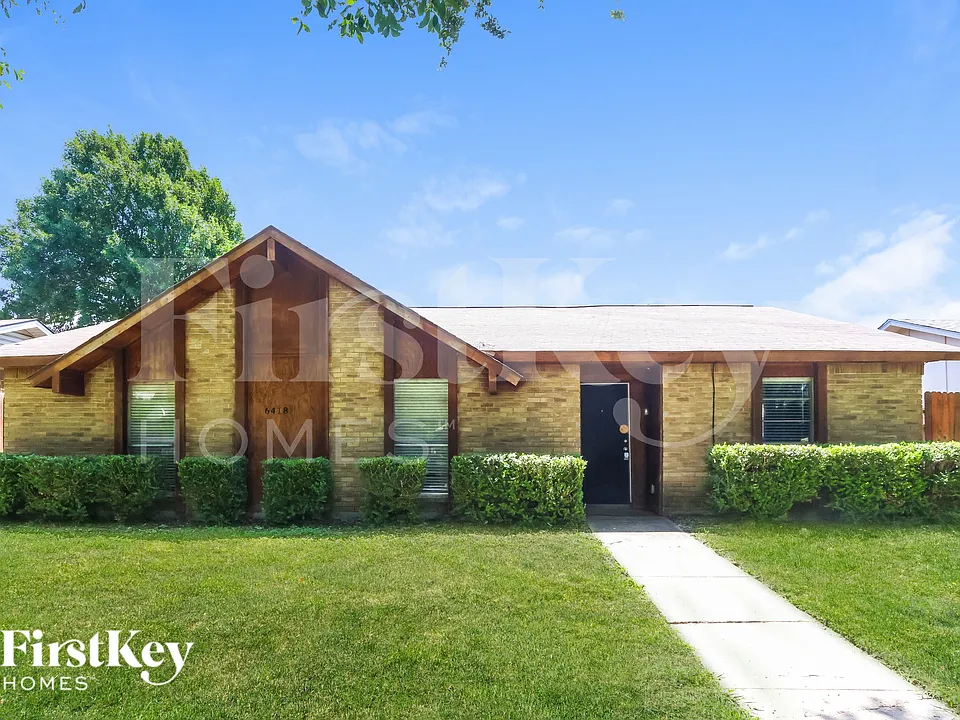 6418 Briar Knoll Dr