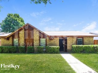 6418 Briarknoll Dr, Garland, TX 75043