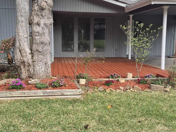 15 Phyllis Ct, Jacksonville, AR 72076