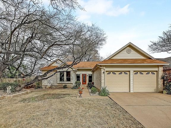 2nd image of 13203 Briar Hollow Dr
