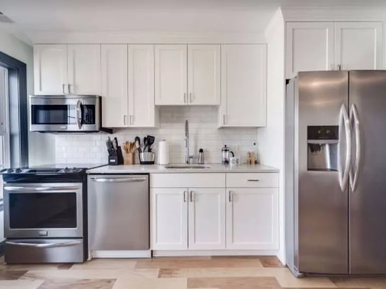 410-412 Richardson Pl NW — Photo 10