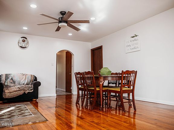 5th image of 92 Cottage Ln