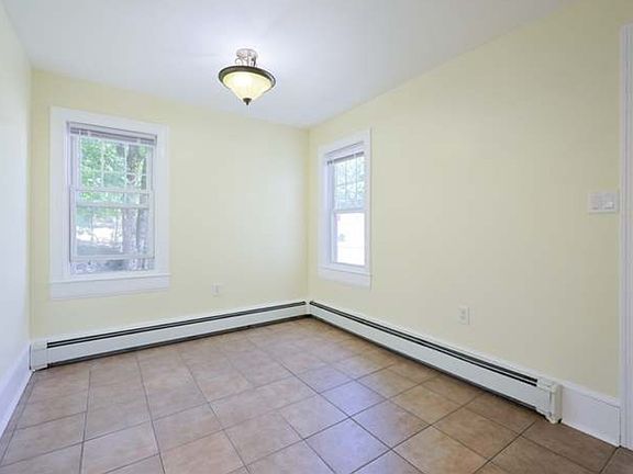 5th image of 191-193 Auburn St #2