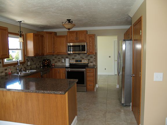 2nd image of 2604 Mifflin Ave