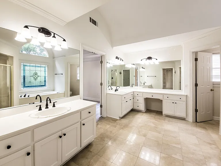 7335 Craigleith Dr — Photo 34