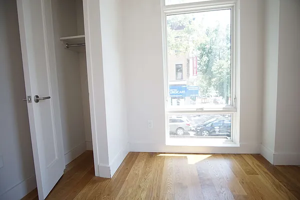 Rented by Lofts and Flats LLC | media 23