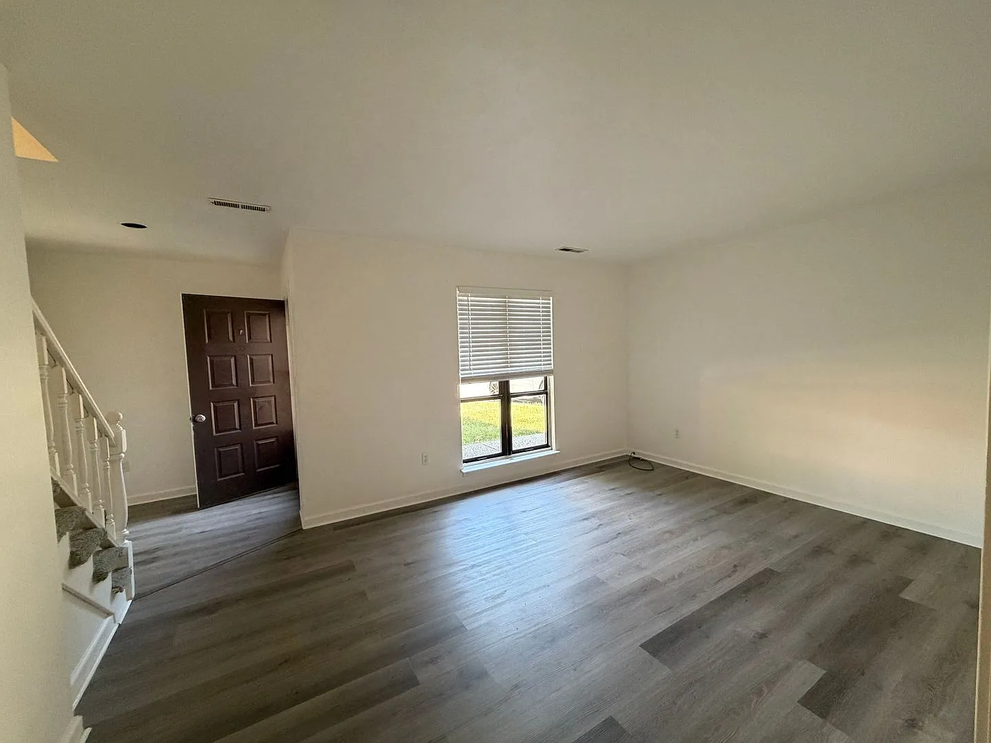 Roanoke County Townhouse — Photo 3