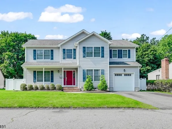 8 Sienna Way, Oakland Boro, NJ 07436