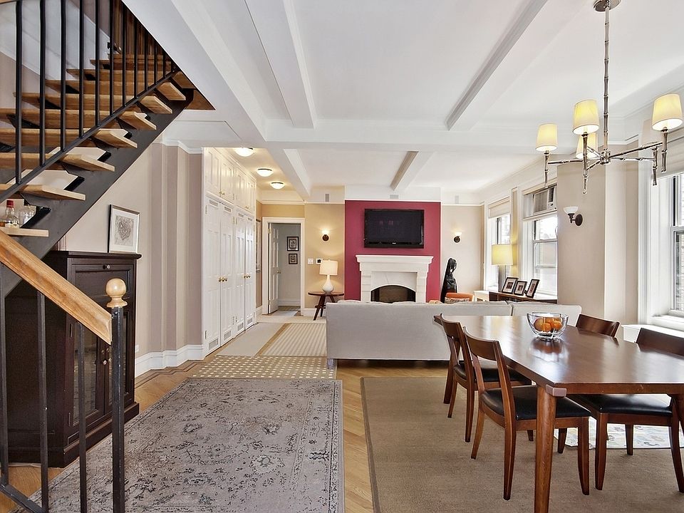 1st image of 240 W 98th St #1213D