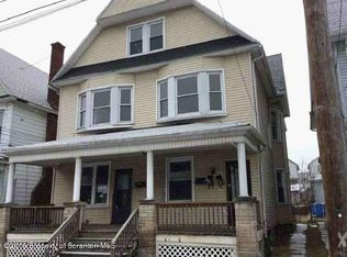 915 W Elm St, Scranton, PA 18504