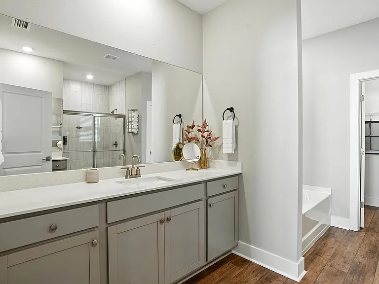 4226 SW 13th Ave — Photo 21