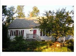 40 Woodland Rd, Ellsworth, ME 04605