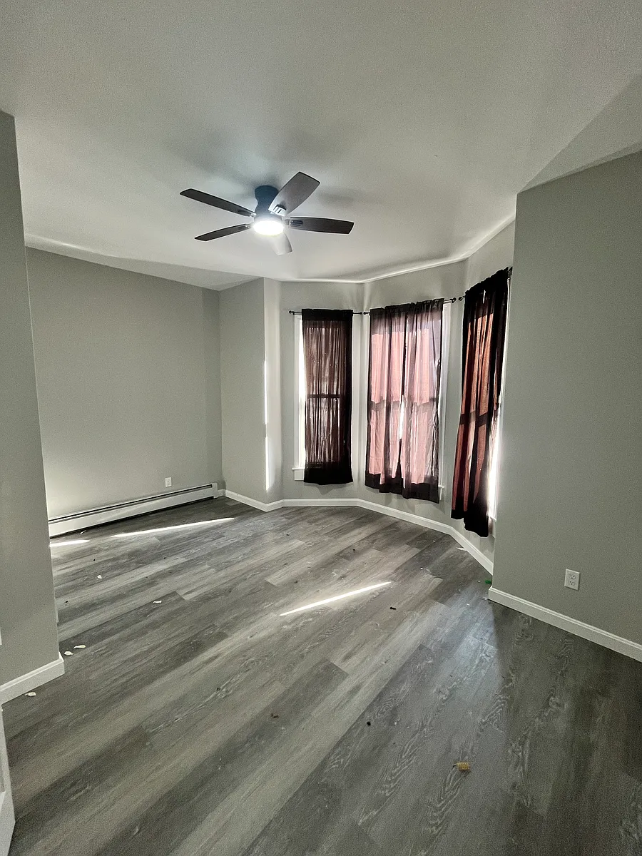 Building Photo - 65 West St #1