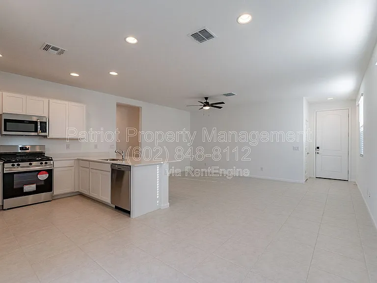 3236 W Caleb Rd — Photo 11