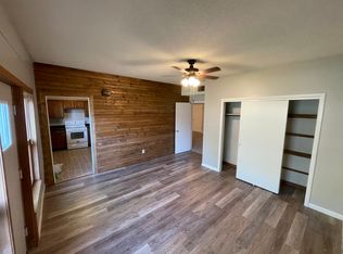 701 N Buckeye Ave #3, Abilene, KS 67410