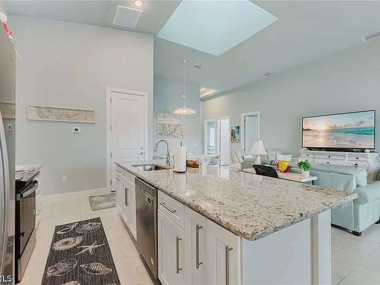 5310 Cocoa Ct — Photo 23