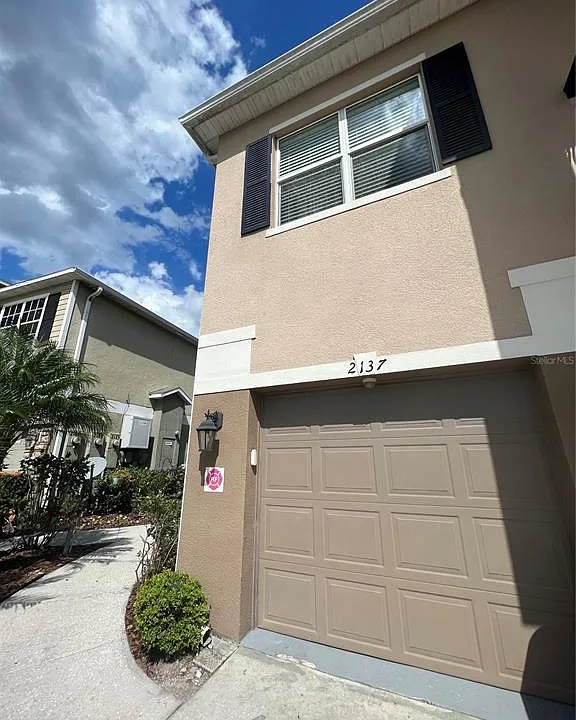 2137 Betsy Ross Ln #2137