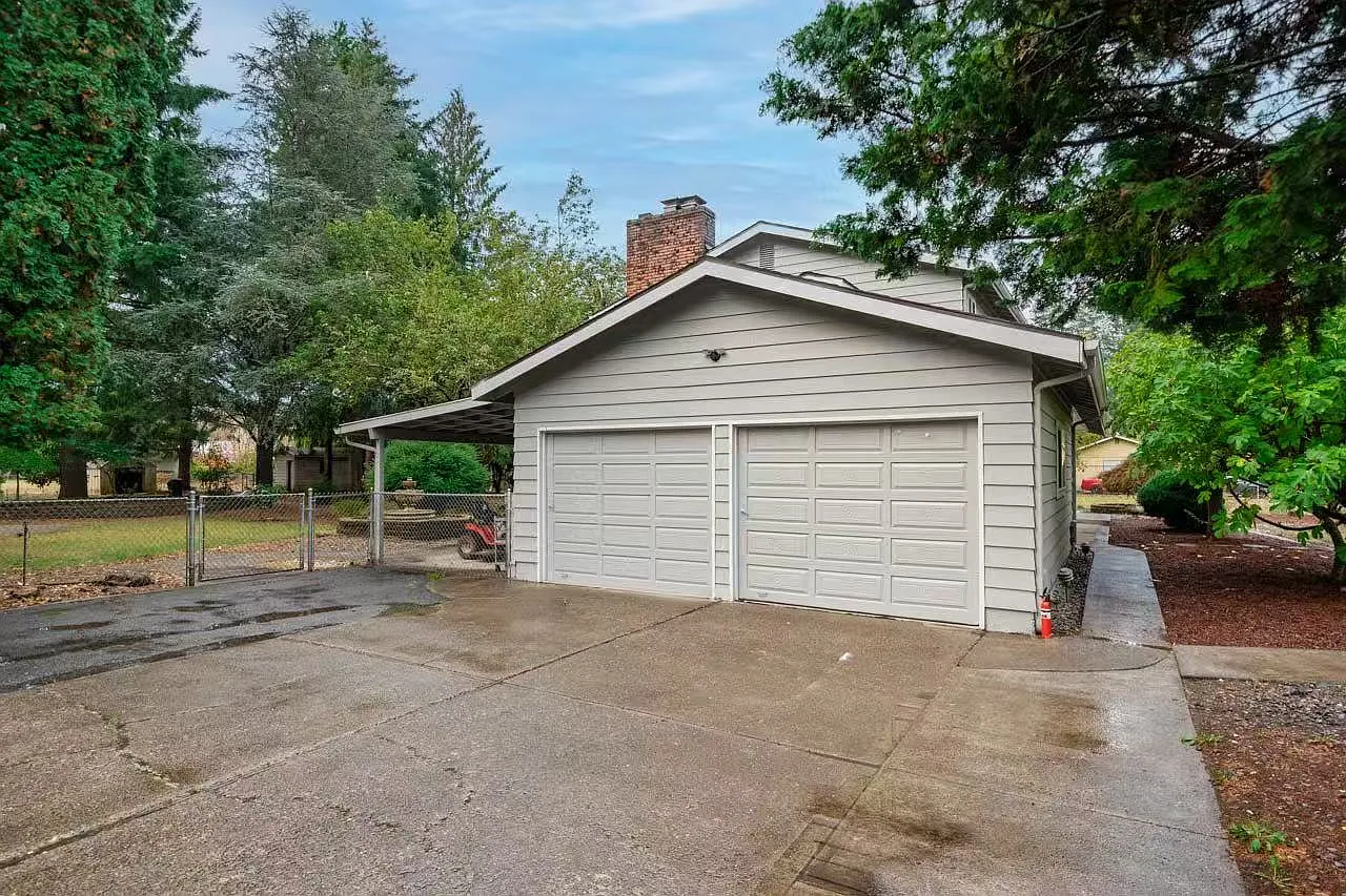 4 bed, 3.5 bath, 2970 sqft, $4,000 — Photo 4