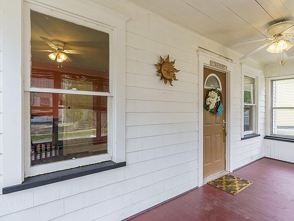 4th image of 430 Lewis St